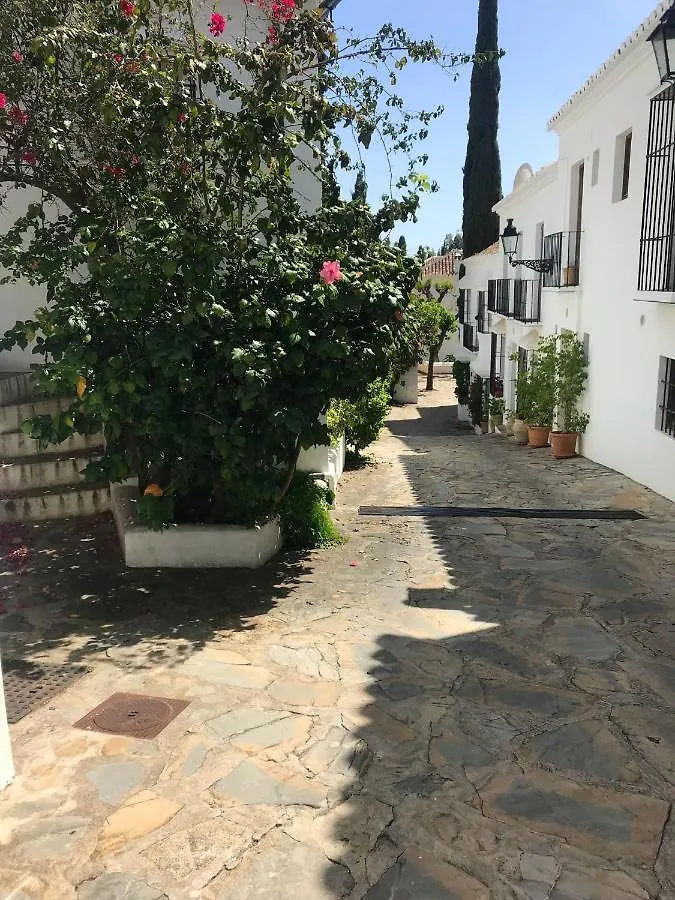 Apartment Camino De La Cruz Marbella Spain